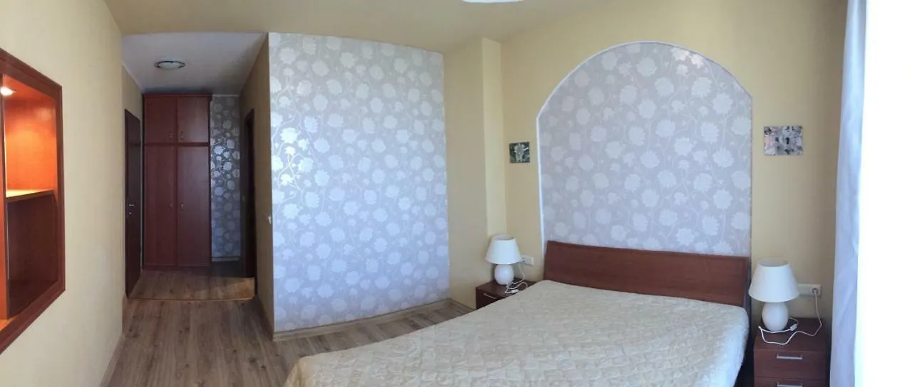 Apartment 2BR, тристаен in complex Green Life Созополь