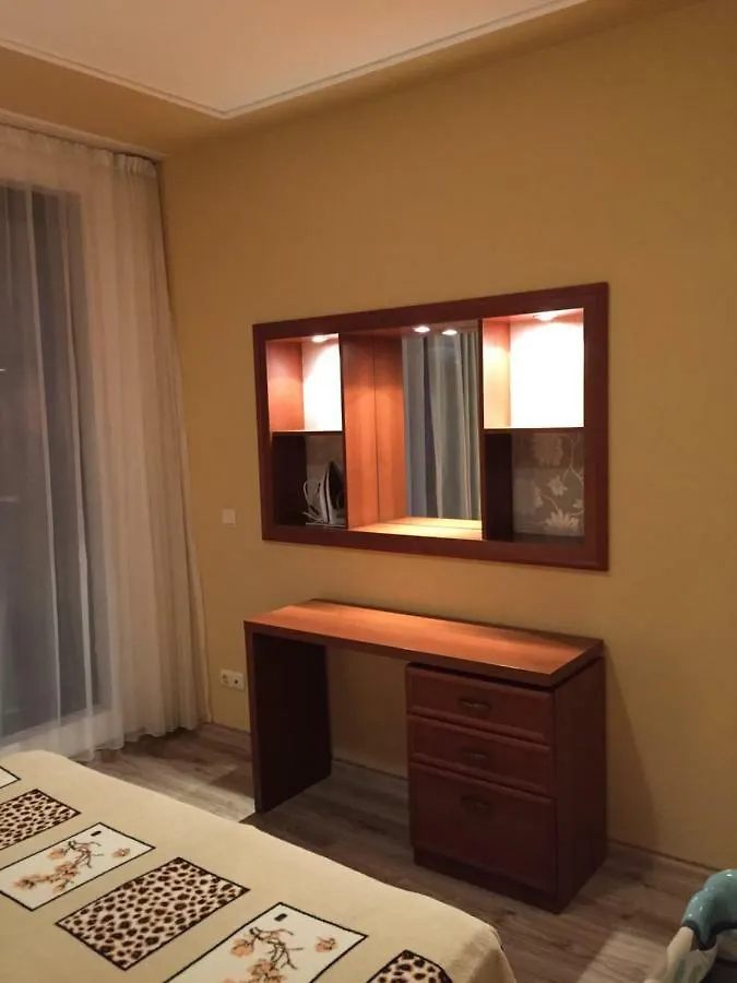 Apartment 2Br, Тристаен In Complex Green Life Sozopol